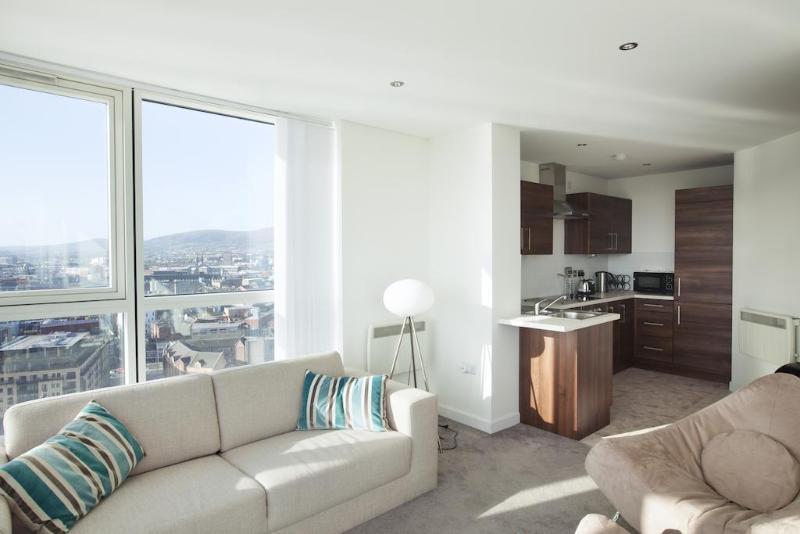בלפסט Obel Apartments By Beehosting מראה חיצוני תמונה